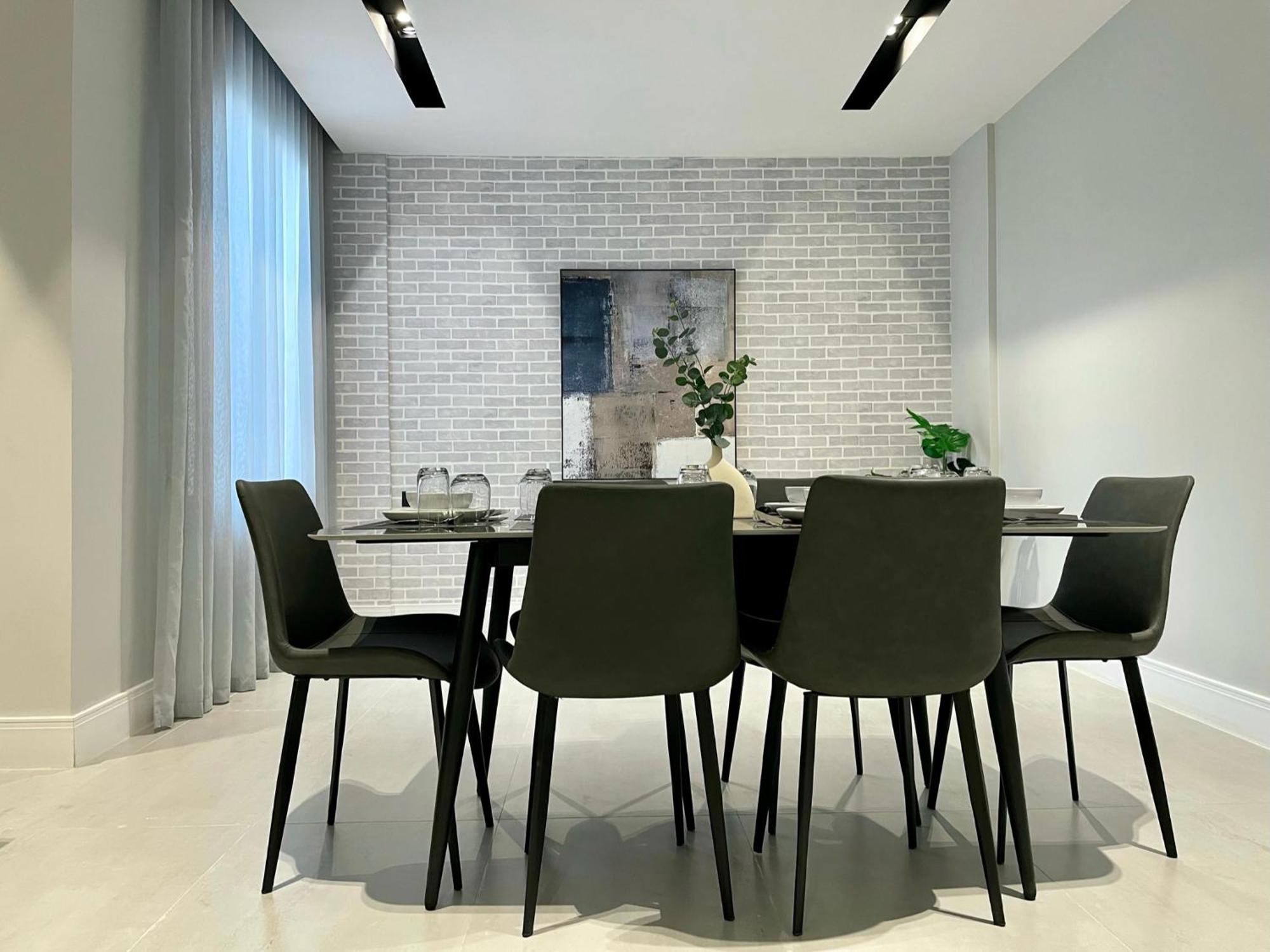 Apartment C Living - Executive - Aqiq