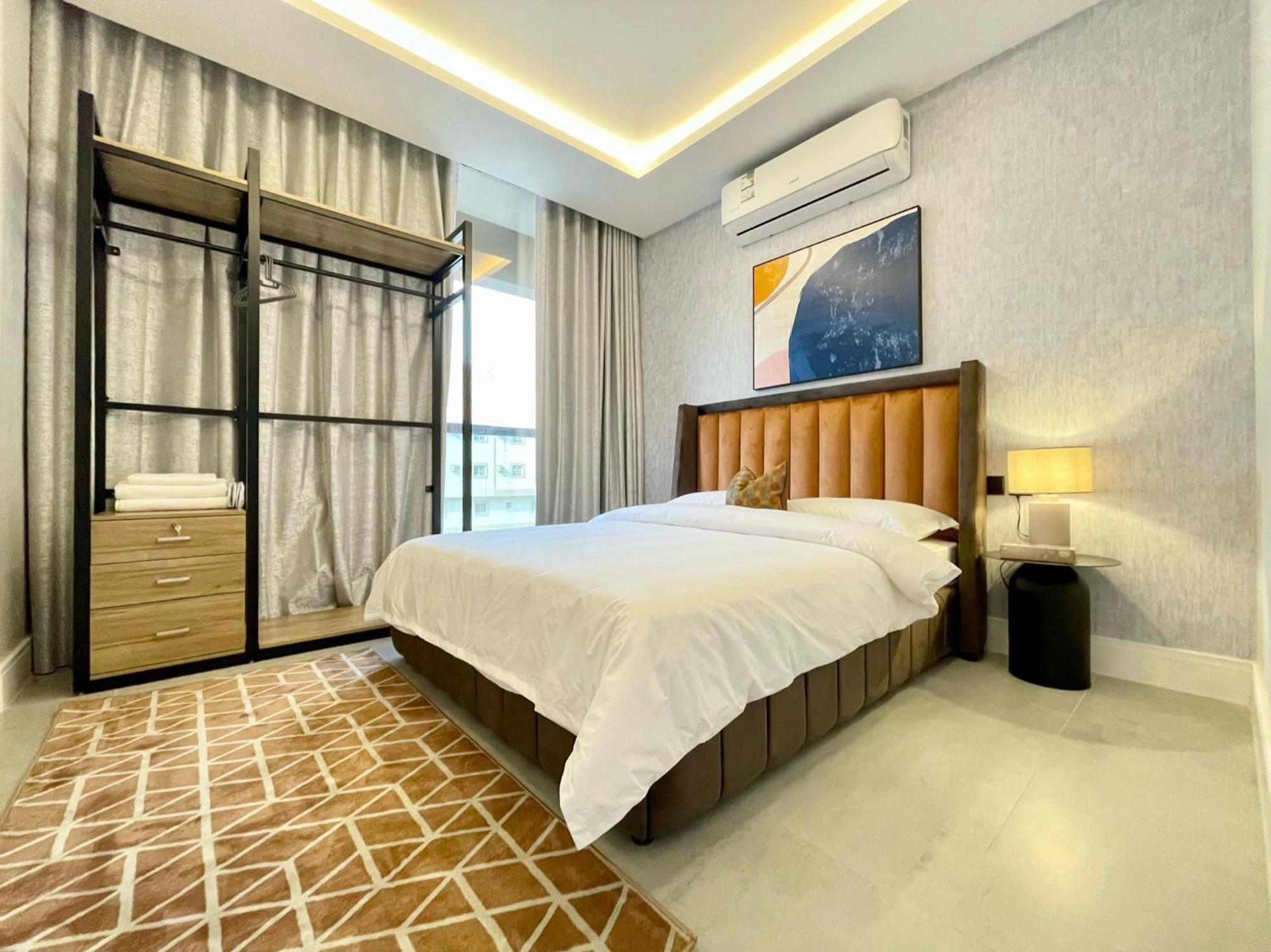 C Living - Executive - Aqiq Apartment